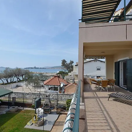 Apartment Ivan By The Sea Vodice