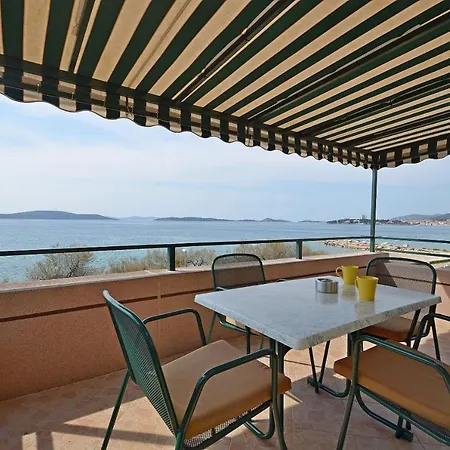 Ivan By The Sea Vodice