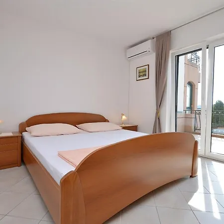 Ivan By The Sea Apartment Vodice