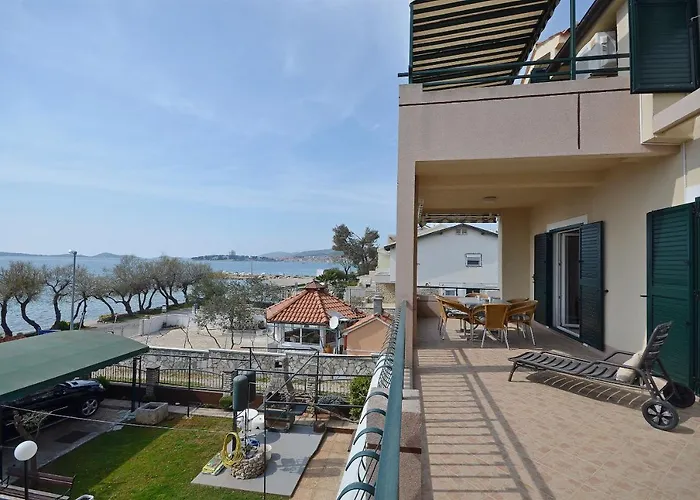 Apartamento Ivan By The Sea Vodice