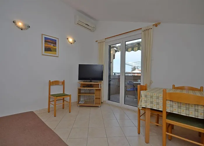 Apartamento Ivan By The Sea Vodice