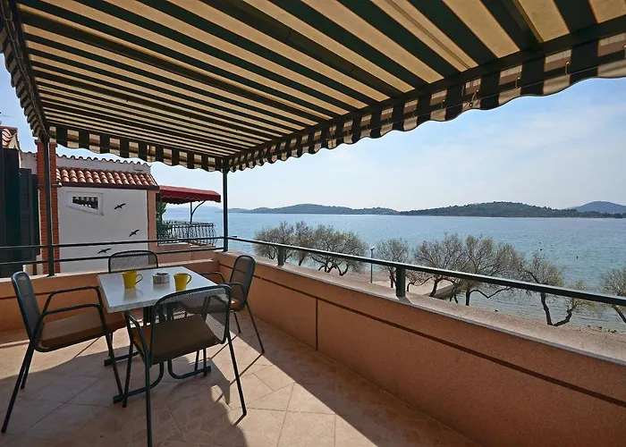 Apartamento Ivan By The Sea Vodice