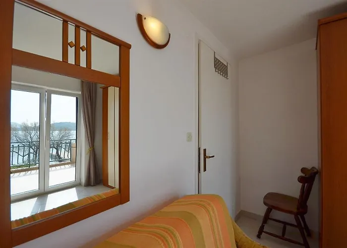 Apartamento Ivan By The Sea Vodice